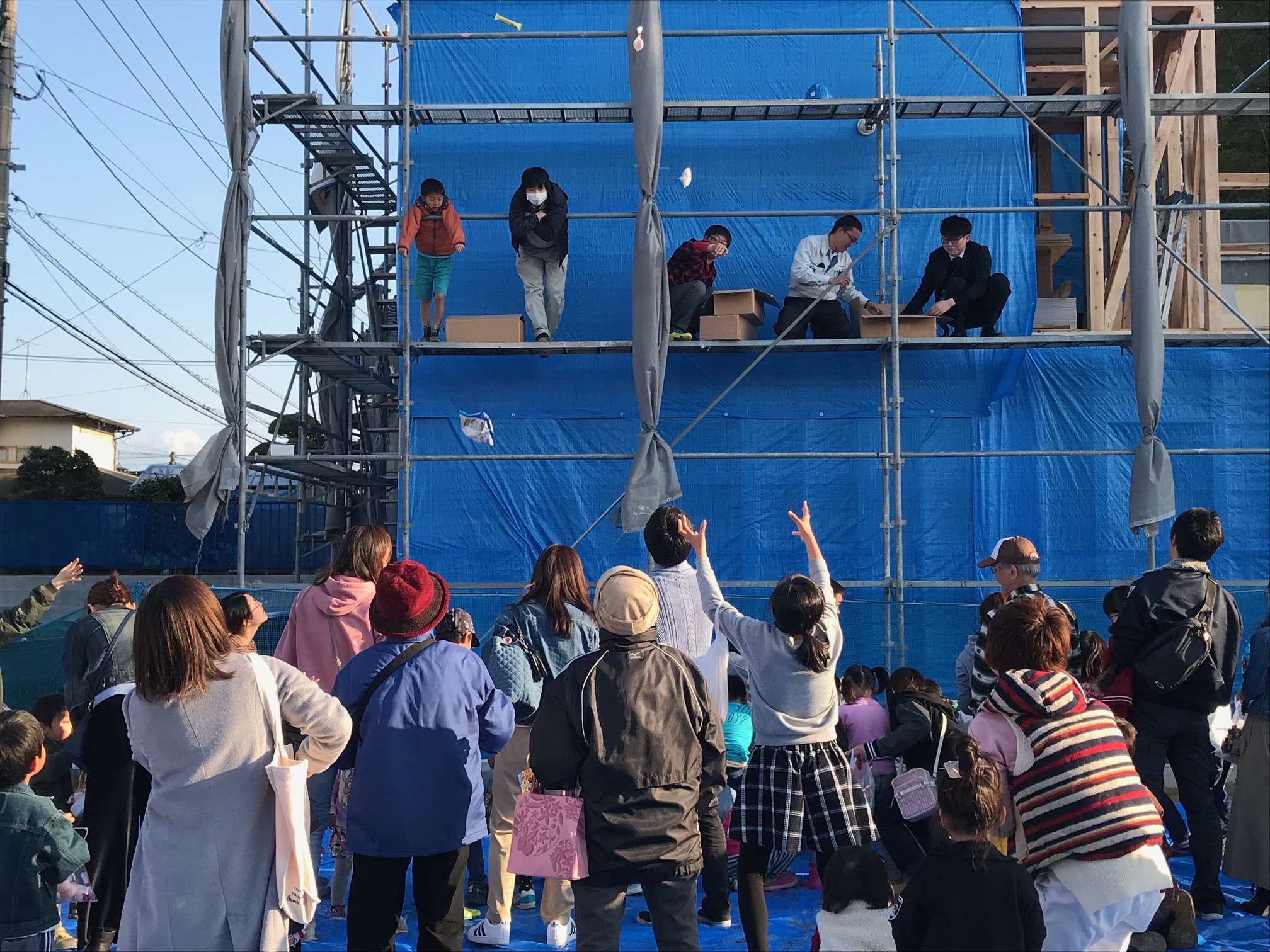 餅まきイベント～～ | スタッフブログ | 福岡県の新築一戸建てならよか